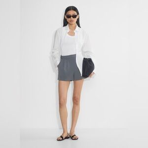 Aritzia Babaton Pleated Shorts NWT